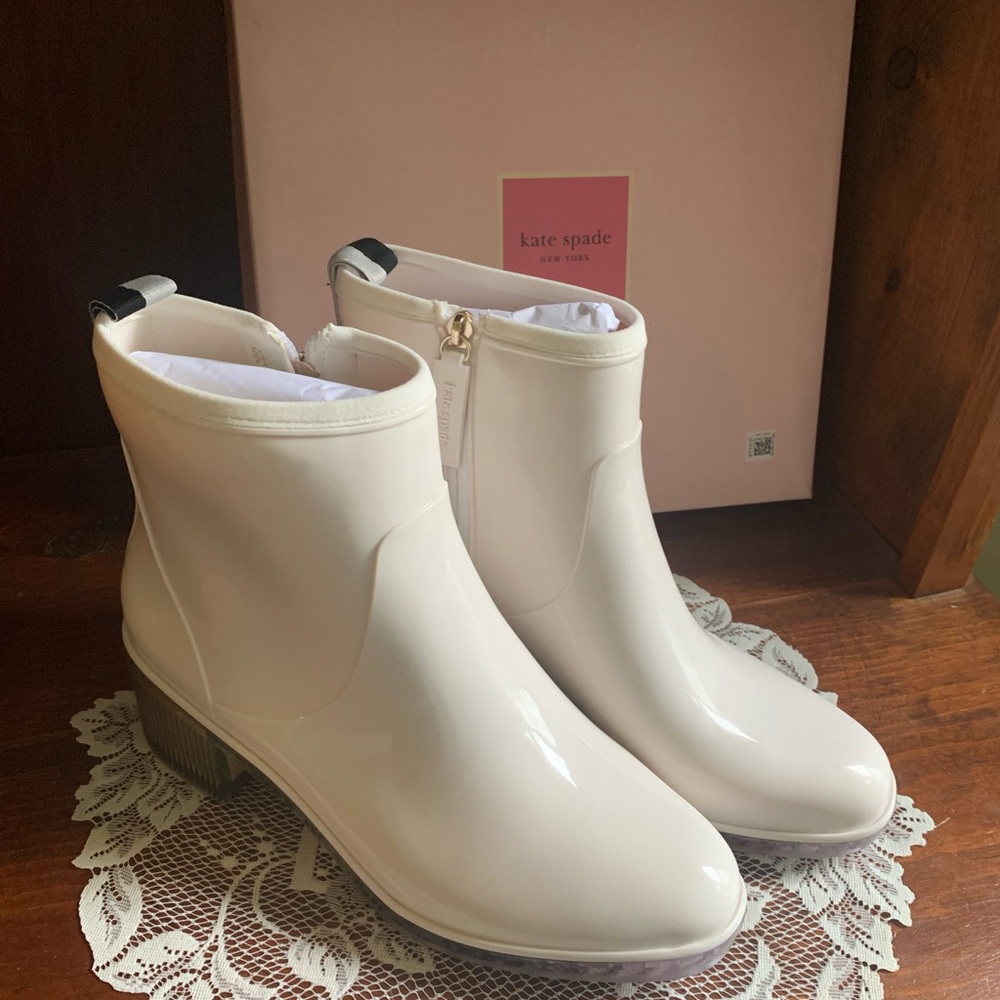 Brand New Kate Spade size 11 Rain Boots